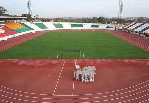 援几内亚比绍9.24国家体育场