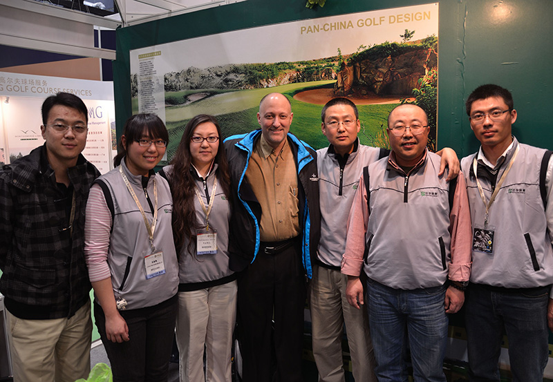 和著名球场设计师PAUL OBARNES在北京高尔夫展会